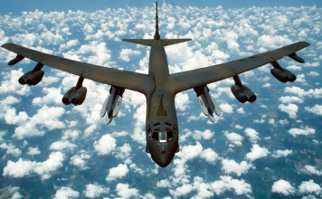 B-52 возвращаются на Ближний Восток Американский стратегический бомбардировщик B-52