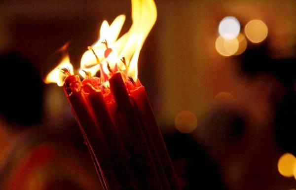 О принесении Благодатного огня в Италию Благодатный огонь