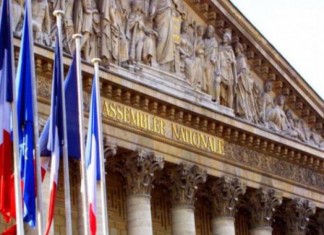 Парламент Франции проголосовал за отмену антироссийских санкций Парламент Франции