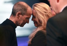 Веселая вдова: как живется женам покойных миллиардеров Стив Джобс и Лорен Пауэлл