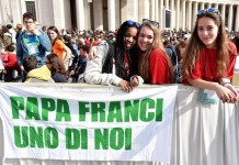 Папа Франциск благословил юных паломников Юбилей детей и подростков в Риме