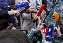 Украина ввела персональные санкции против глав российских СМИ Украина ввела новые санкции против представителей российских СМИ