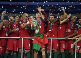 Португальцы впервые в истории – чемпионы Европы по футболу Португалия