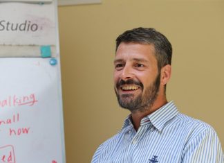 Итальянец о России: “Здесь другой даже воздух, но моцареллу делать можно” Амедео Чиджерса