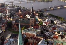 Все принятые Латвией беженцы уехали из страны латвия