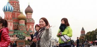 В Ростуризме уверены, что цены на российские визы надо понижать туристы