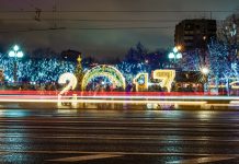 В новогоднем убранстве Москвы соединятся мотивы и традиции России, Италии и Франции москва новый год