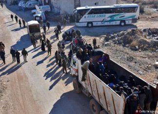 За двое суток из восточного Алеппо вывели 50 тысяч мирных жителей Алеппо