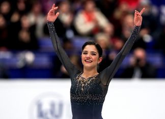 Россиянка Медведева выиграла ЧЕ по фигурному катанию с двумя мировыми рекордами Евгения Медведева
