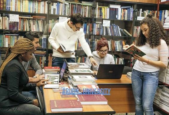 Квоту для иностранных студентов в российских вузах могут увеличить на треть студенты