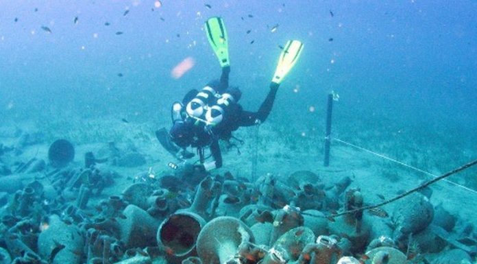 Археологи нашли на дне Средиземного моря корабль времен Древнего Рима корабль