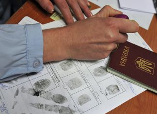 Опрос: Четверть украинских трудовых мигрантов едет в Россию мигранты украина