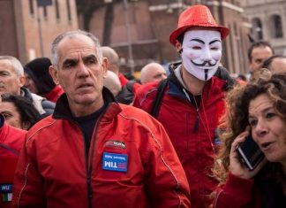 Итальянцы пытаются защититься от французских рейдеров телеком