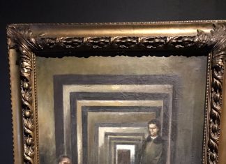 В Италии на “безумной” выставке впервые представили картину Гитлера картина