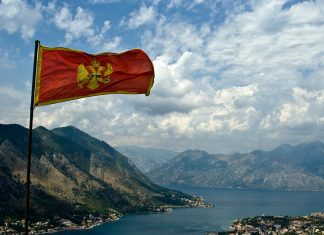 Парламент Черногории проголосовал за вступление страны в НАТО черногория