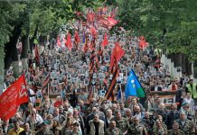 Президент Молдавии заявил, что не позволит заменить День Победы