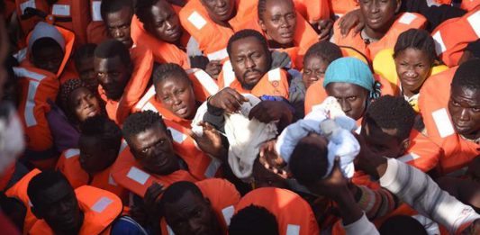 Reuters: В 2025 году при миграции погибли или пропали без вести почти 8 тыс. человек