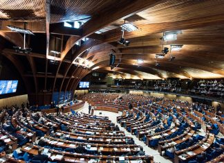 ПАСЕ приняла проект резолюции по закону об образовании на Украине