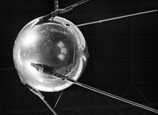 Человечество отмечает 60 лет с начала космической эры