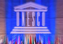 «Трамп всегда ставит свою страну на первое место». Почему США опять покидают ЮНЕСКО