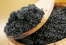 Вся жизнь — икра: какие виды деликатеса можно попробовать в России