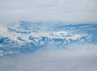 Ученые предупреждают: ледники Антарктиды продолжают стремительно таять