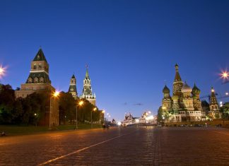 Названы самые популярные достопримечательности России