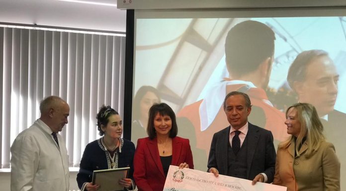 Посол Италии передал детскому онкоцентру в Москве более 12 миллионов рублей