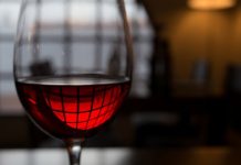 Экспорт итальянского вина в Россию упал на 68% за два месяца