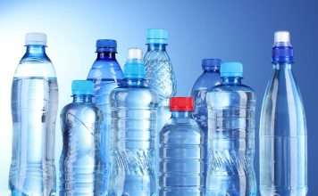 США вошли в десятку стран с самой дорогой водой