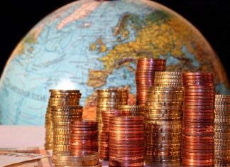 ЕС вошел в тройку главных торговых партнеров России вопреки санкциям