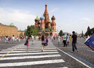 Москва и Петербург получили «туристический Оскар»