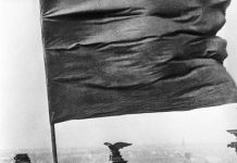 Переписанному не верить: в ЕС готовят новую антироссийскую резолюцию ко Дню Победы