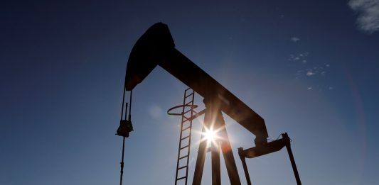 СМИ сообщили о возобновлении санкций США против российской нефти