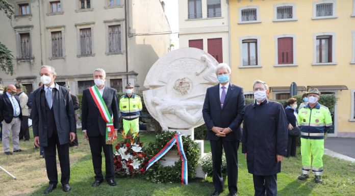 В Италии открыли памятник советскому партизану Вилли