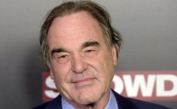 Оливер Стоун: США не устраивает независимая Россия