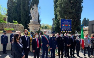 Дипломаты Посольства России в Италии возложили цветы к захоронению трёх советских воинов, сражавшихся в рядах итальянского Движения Сопротивления