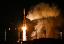 Bloomberg: США в 2025 году введут в эксплуатацию оружие для подавления спутников