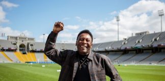 «Умер самый божественный из футболистов. Это мировая трагедия». Мир скорбит по Пеле