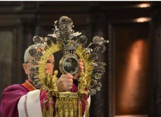 Неаполь представил заявку на включение культа святого Януария в список Всемирного наследия ЮНЕСКО