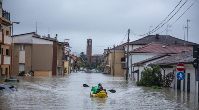 В Италии одобрили декрет о помощи населению в пострадавшей от наводнений Эмилии-Романье
