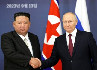 «Узы товарищества и добрососедства»: как прошли переговоры Владимира Путина и Ким Чен Ына