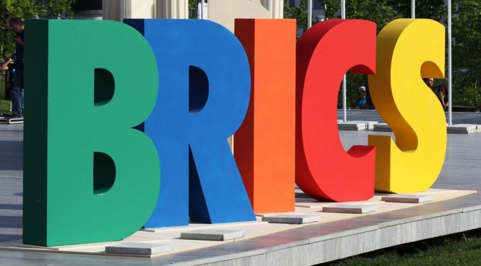 «Партнёрство самодостаточных экономик»: в Казани начинает работу масштабный саммит БРИКС под председательством России