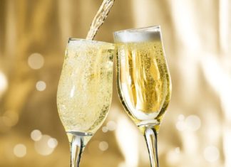 Производство игристых вин в России в 2024 году превысит 16 млн дал