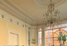 На территории Италии проходят выборы президента РФ