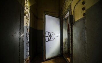 Fox News: В США вырос спрос на строительство частных бункеров Судного дня