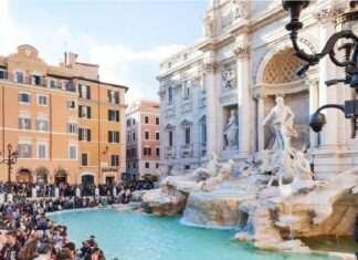 В Риме введут плату за проход к фонтану Треви