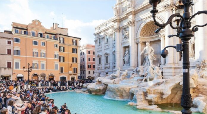 В Риме введут плату за проход к фонтану Треви