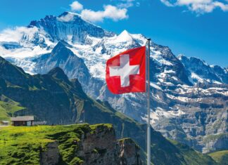 В Швейцарии одобрили изменения границ с Францией и Италией