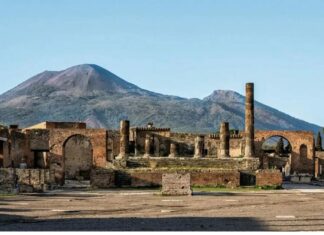 Помпеи ограничат количество посетителей для защиты города от чрезмерного туризма